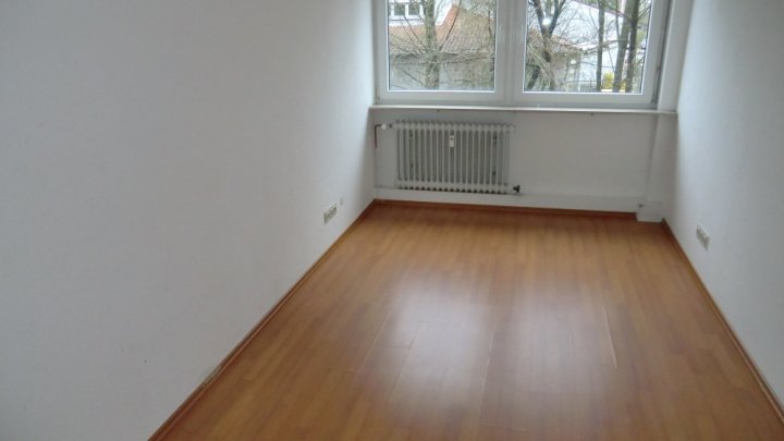 Praxis- Bürofläche im Zentrum von Waldmohr zu vermieten!