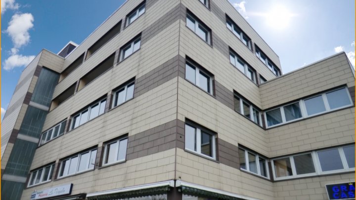 Praxis- Bürofläche im Zentrum von Waldmohr zu vermieten!
