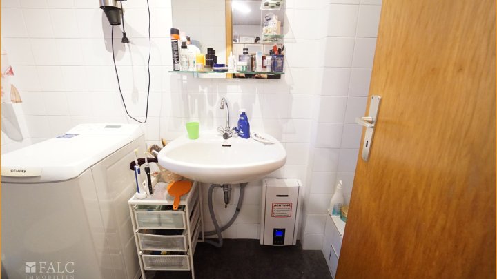 Schöne Studentenwohnung (2ZKB)  zu verkaufen!