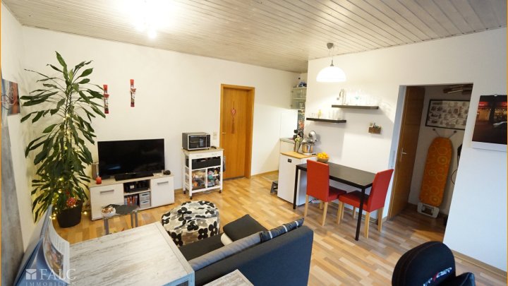 Schöne Studentenwohnung (2ZKB)  zu verkaufen!