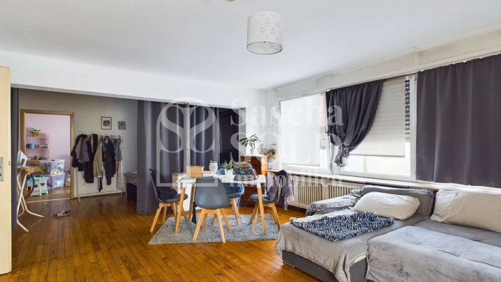Wohn- und Geschäftshaus für Investoren in St. Ingbert – mit Wohnung, Gaststätte, Garten und Garagen