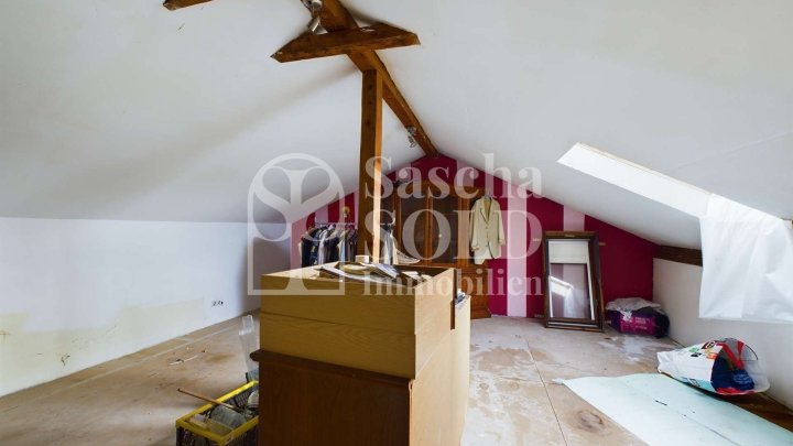 Wohn- und Geschäftshaus in St. Ingbert - für Investoren - mit Wohnung, Gewerbe, Garten und Garagen