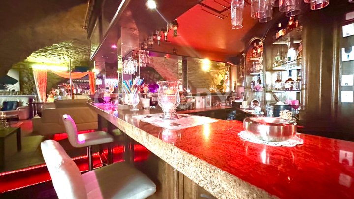 TOP GELGENHEIT: Haus mit Geschäftsübernahme eines Erotikclubs mit Zimmervermietung in Neunkirchen 