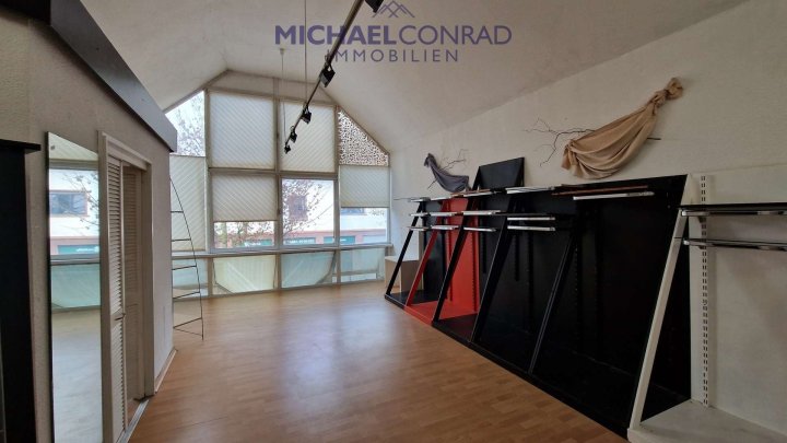 Ladenlokal Geschäft Büro in Schmelz Zentrum