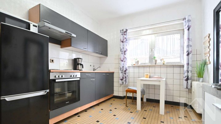 Zweifamilienhaus mit PV-Anlage & Finanzierungsvorteil – vielseitiges Wohnen in Schaffhausen/Wadgassen!