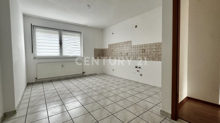 Modernes Reihenhaus mit 2 abgeschlossenen Maisonette-Wohnungen in bevozugter Lage in Friedrichsthal