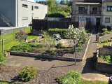 Terrasse und Nutzgartenbereich