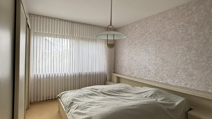 Attraktiver Bungalow in grüner Idylle