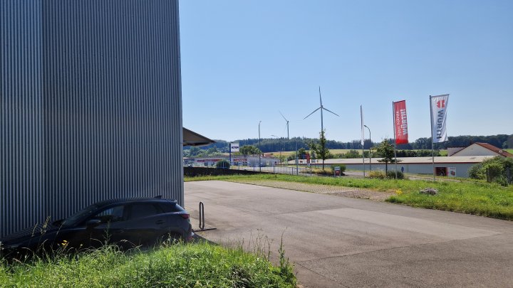 Einzelhandelsfläche Laden Ausstellungsfläche zur Miete