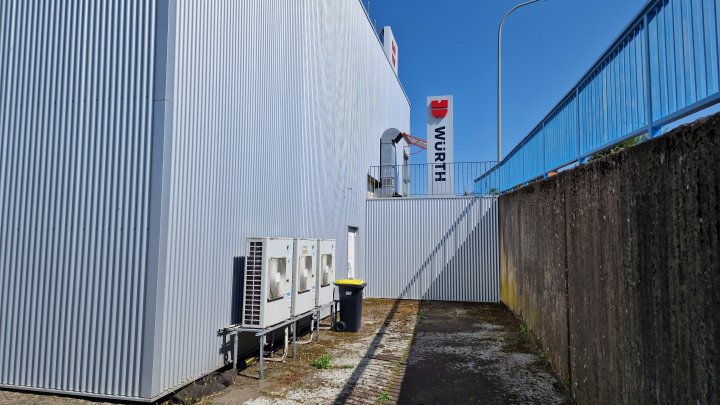 Einzelhandelsfläche Laden Ausstellungsfläche zur Miete