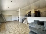 Wohnzimmer mit Blick zur Galerie