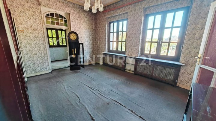 Charmante Stadtvilla mit Potenzial – Historisches Juwel in St. Arnual, Saarbrücken