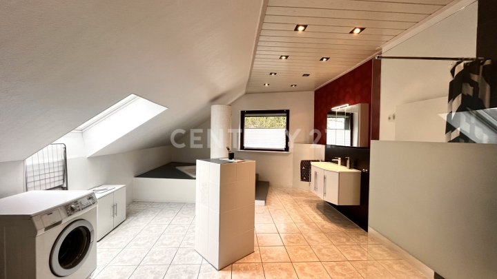 Grünes Glück: Maisonette mit Ruhe und Charme- perfekt um Träume zu verwirklichen