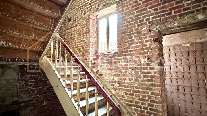 Vielseitiges Mehrfamilienhaus mit Gewerbeeinheit im Herzen von Wadern