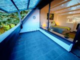 ... mit Balkon