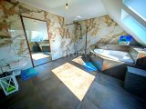 ... , viel Tageslicht und bodenebener Dusche