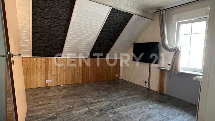 Sanierungsbedürftiges Einfamilienhaus in Top Lage von Kleinblittersdorf