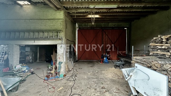Großzügiges 1-2 Familienhaus in Morscholz mit vielseitigen Nutzungsmöglichkeiten in idyllischer Lage