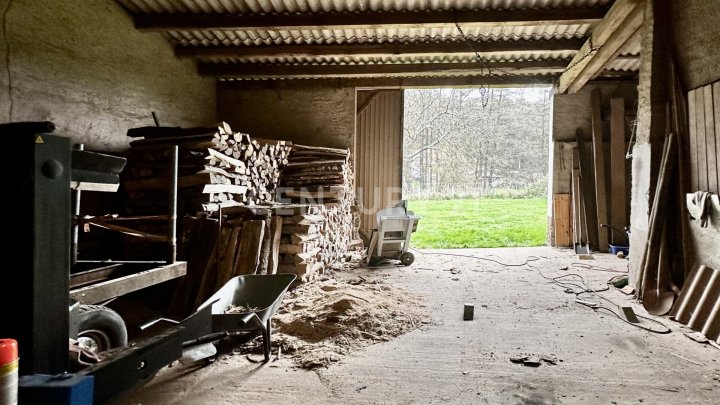 Großzügiges 1-2 Familienhaus in Morscholz mit vielseitigen Nutzungsmöglichkeiten in idyllischer Lage