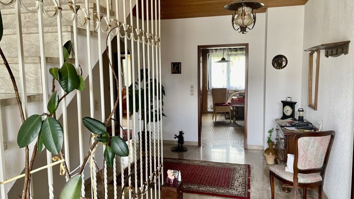Freistehendes Ein-/Zweifamilienhaus in schöner Lage von Beckingen OT zu verkaufen