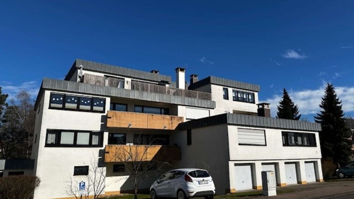Schöne Penthouse-Wohnung in Homburg Erbach