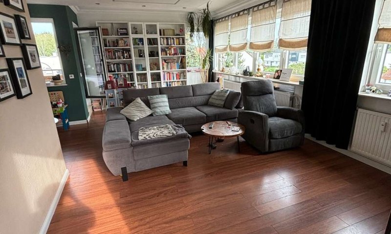 Schöne Penthouse-Wohnung in Homburg Erbach