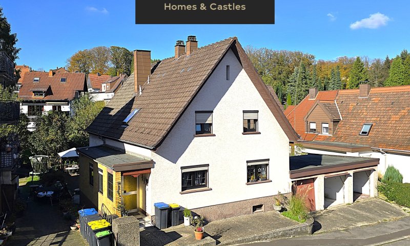 Charmantes 1-2 Familienhaus mit Garten und Garage in ruhiger Lage von Altenwald