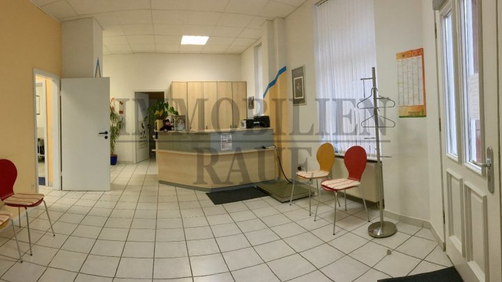 SUPER LAGE UND SOFORT FREI - LADENLOKAL IN 1A LAGE IN SULZBACH AM RAVANUSAPLATZ