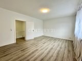 OG Kinderzimmer 1 - Ansicht Tür KZ 2
