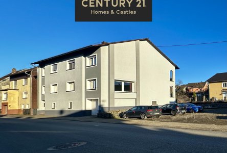 Seitlicher Anblick vom Haus