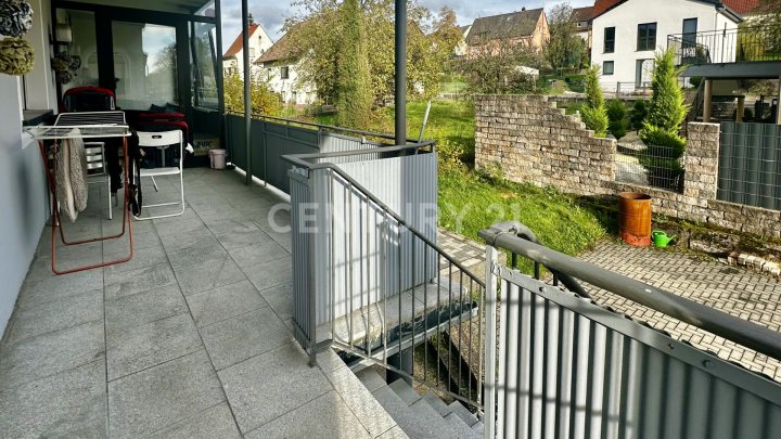  Top-saniertes 4-Parteienhaus + Baugrundstück in Breitenbach – wohnen & profitieren mit ca. 8,5 %