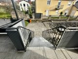 EG Balkon - Treppe zum Garten