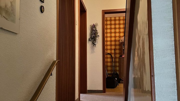 Renovierungsbedürftiges 1-Familienhaus in ruhiger Nebenstrasse in Wadgassen-Hostenbach zu verkaufen