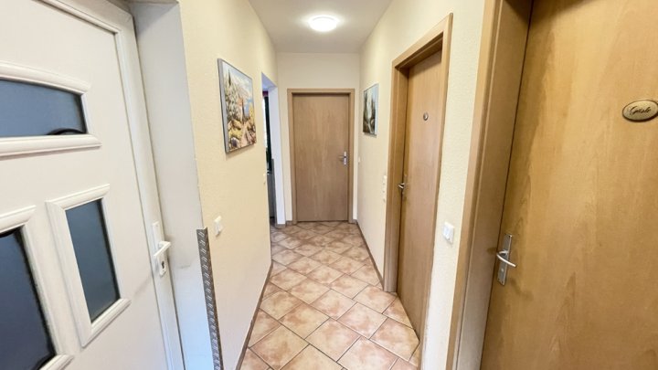 Moderne Maisonette-Wohnung mit großem Balkon
