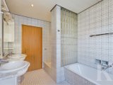 Badezimmer 1.OG