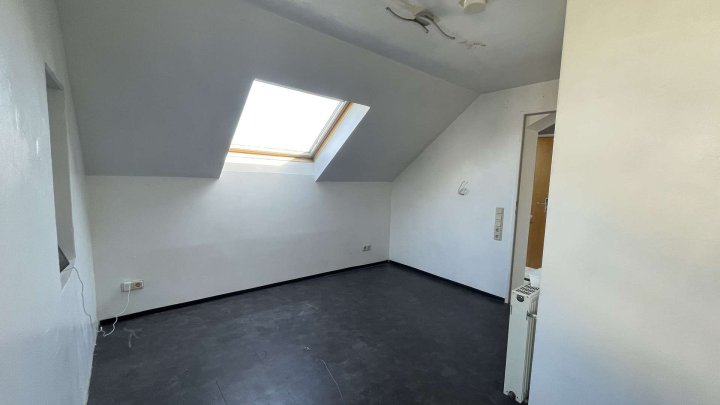 Einfamilienhaus in Schiffweiler OT Heiligenwald für die kleine Familie