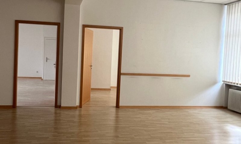 Großzügige Büro- oder Praxisräume im Zentrum von Wadern zu verkaufen