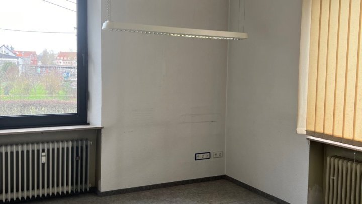 Großzügige Büro- oder Praxisräume im Zentrum von Wadern zu verkaufen