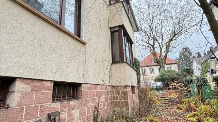Vermietetes 3-Parteien Mehrfamilienhaus in Top-Lage im Stadenviertel