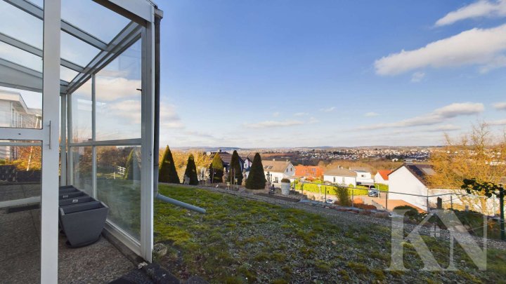 Ihr neues Zuhause mit Panoramablick über Riegelsberg!