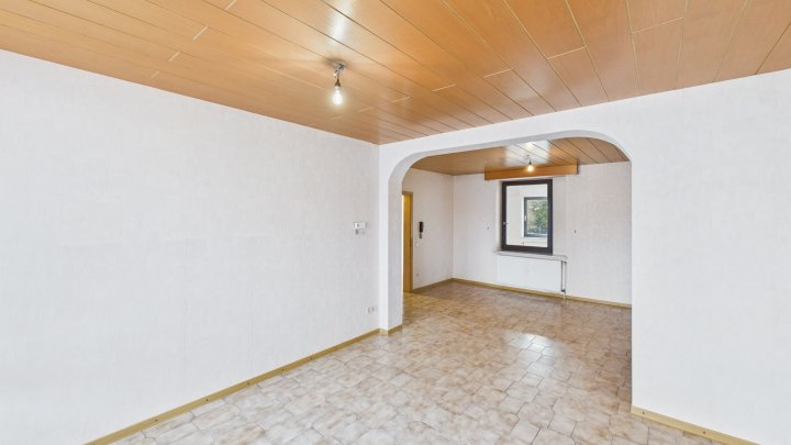 Einfamilienhaus in Saarpolygon-Nähe – Gestalten Sie Ihr neues Zuhause!
