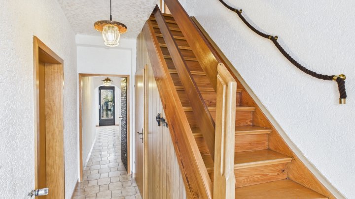Einfamilienhaus in Saarpolygon-Nähe – Gestalten Sie Ihr neues Zuhause!