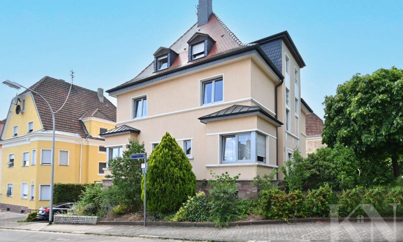 Stadtvilla mit Altbaucharme in Brebach