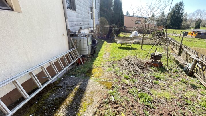 Wohn- und Geschäftshaus mit flexiblen Nutzungsmöglichkeiten