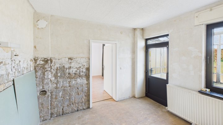 Einfamilienhaus mit Traumgarten in Top-Lage von Neuforweiler !