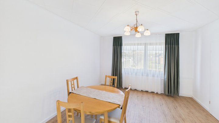 Einfamilienhaus mit Traumgarten in Top-Lage von Neuforweiler !