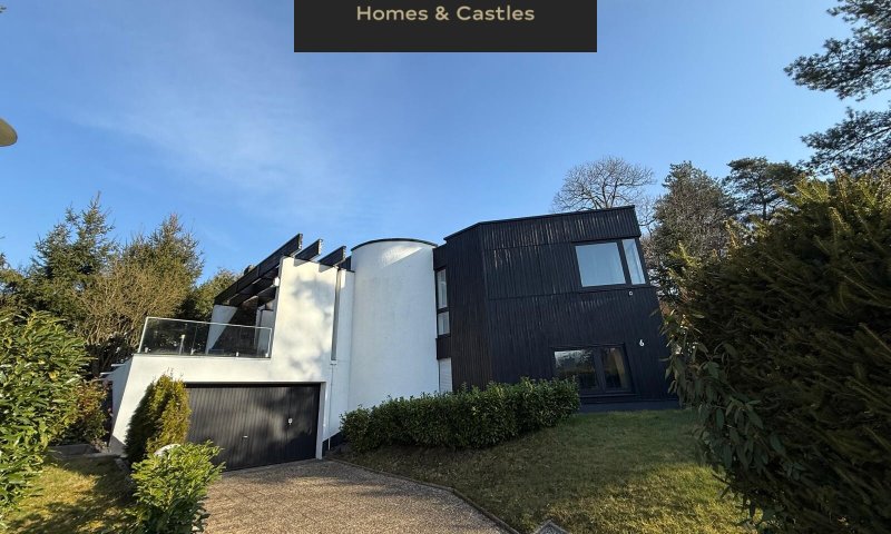 Prestige und Exklusivität vereint - Luxuriöse Villa in Bestlage