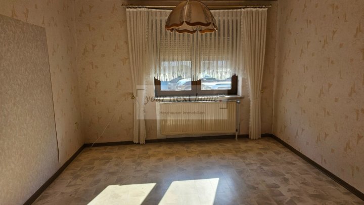 Für die kleine Familie ! Top gepflegtes Reihenmittelhaus mit Garten in Bexbach zu verkaufen.