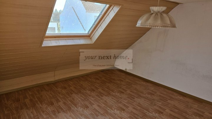 Für die kleine Familie ! Top gepflegtes Reihenmittelhaus mit Garten in Bexbach zu verkaufen.