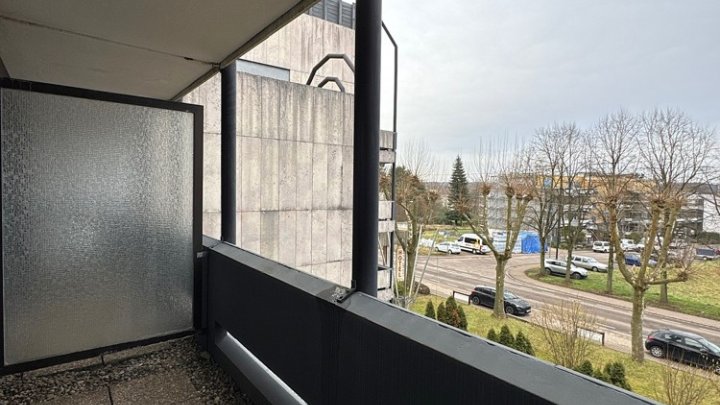 12 möblierte Eigentumswohungen bzw. 24 Zimmer im Paket in gepflegtem Mehrfamilienhaus